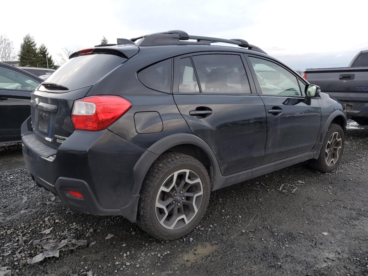 Photo 2 VIN: JF2GPANC6HH279892 - SUBARU CROSSTREK 