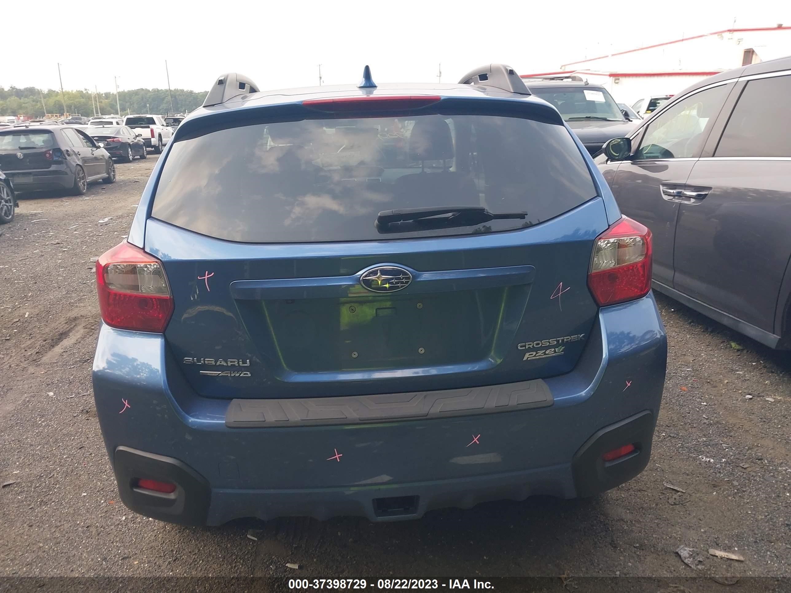 Photo 15 VIN: JF2GPANC7H8235318 - SUBARU CROSSTREK 