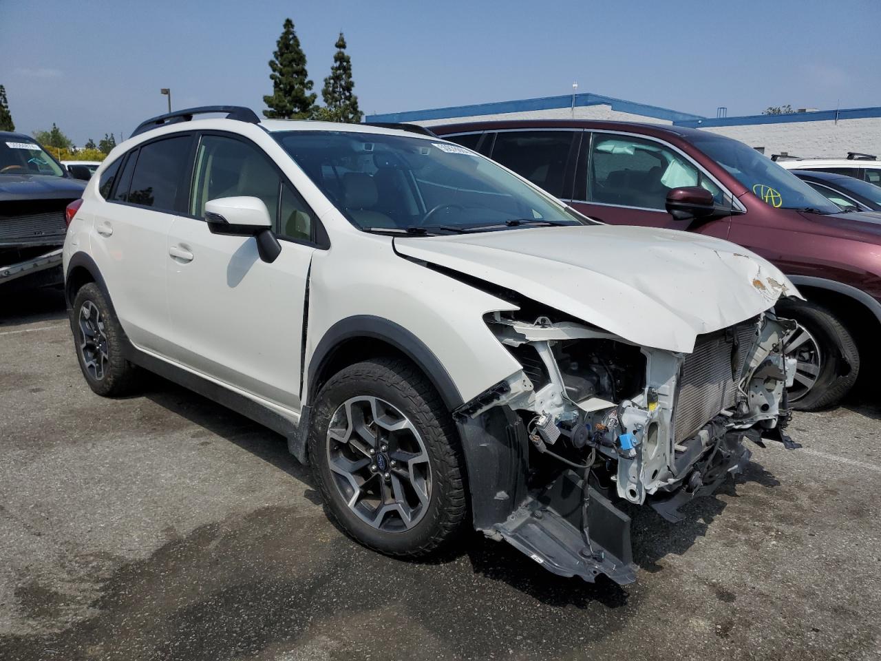 Photo 3 VIN: JF2GPANCXHH273495 - SUBARU CROSSTREK 