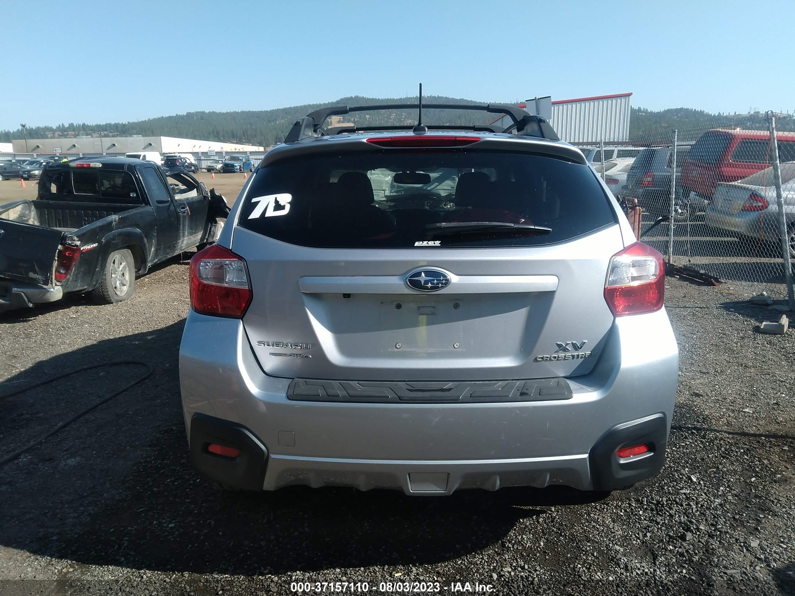 Photo 16 VIN: JF2GPAPC7F8315583 - SUBARU CROSSTREK 