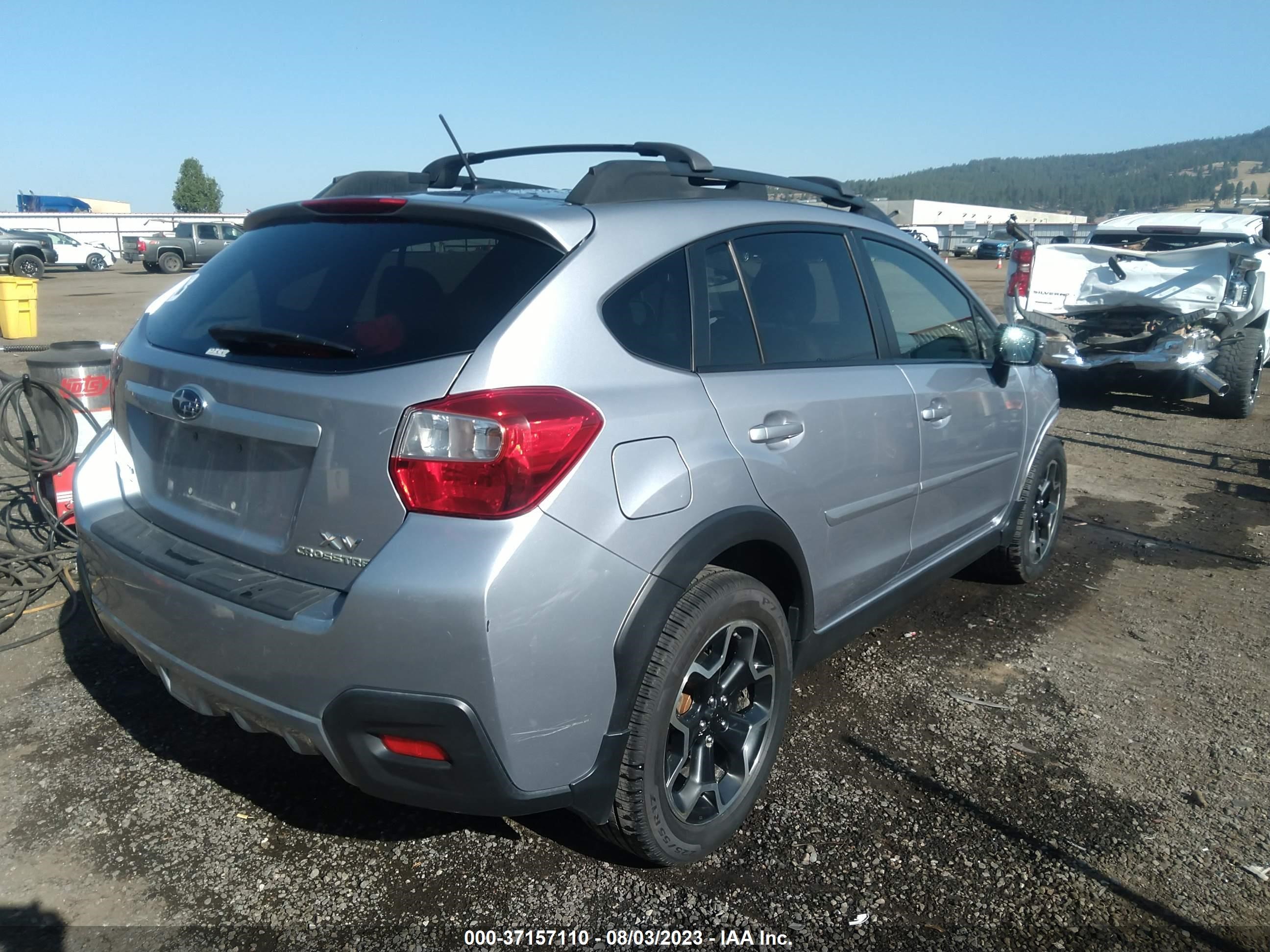 Photo 3 VIN: JF2GPAPC7F8315583 - SUBARU CROSSTREK 