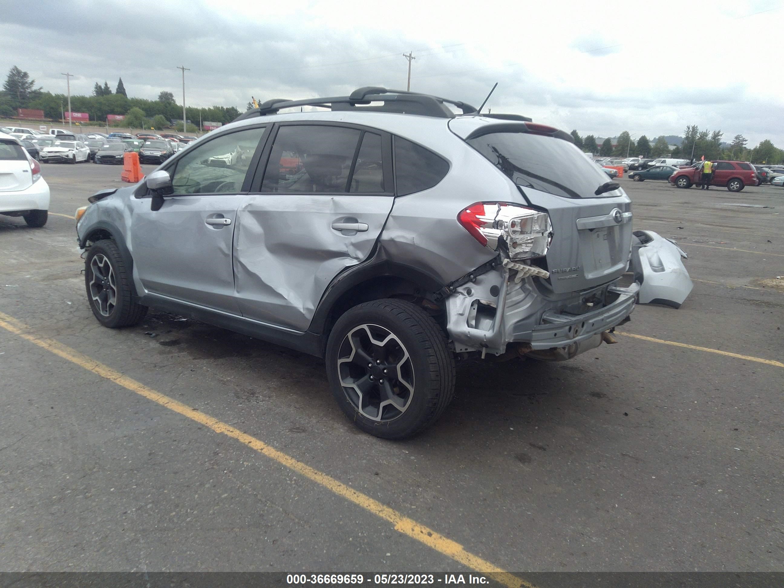 Photo 2 VIN: JF2GPASC0F8295555 - SUBARU CROSSTREK 