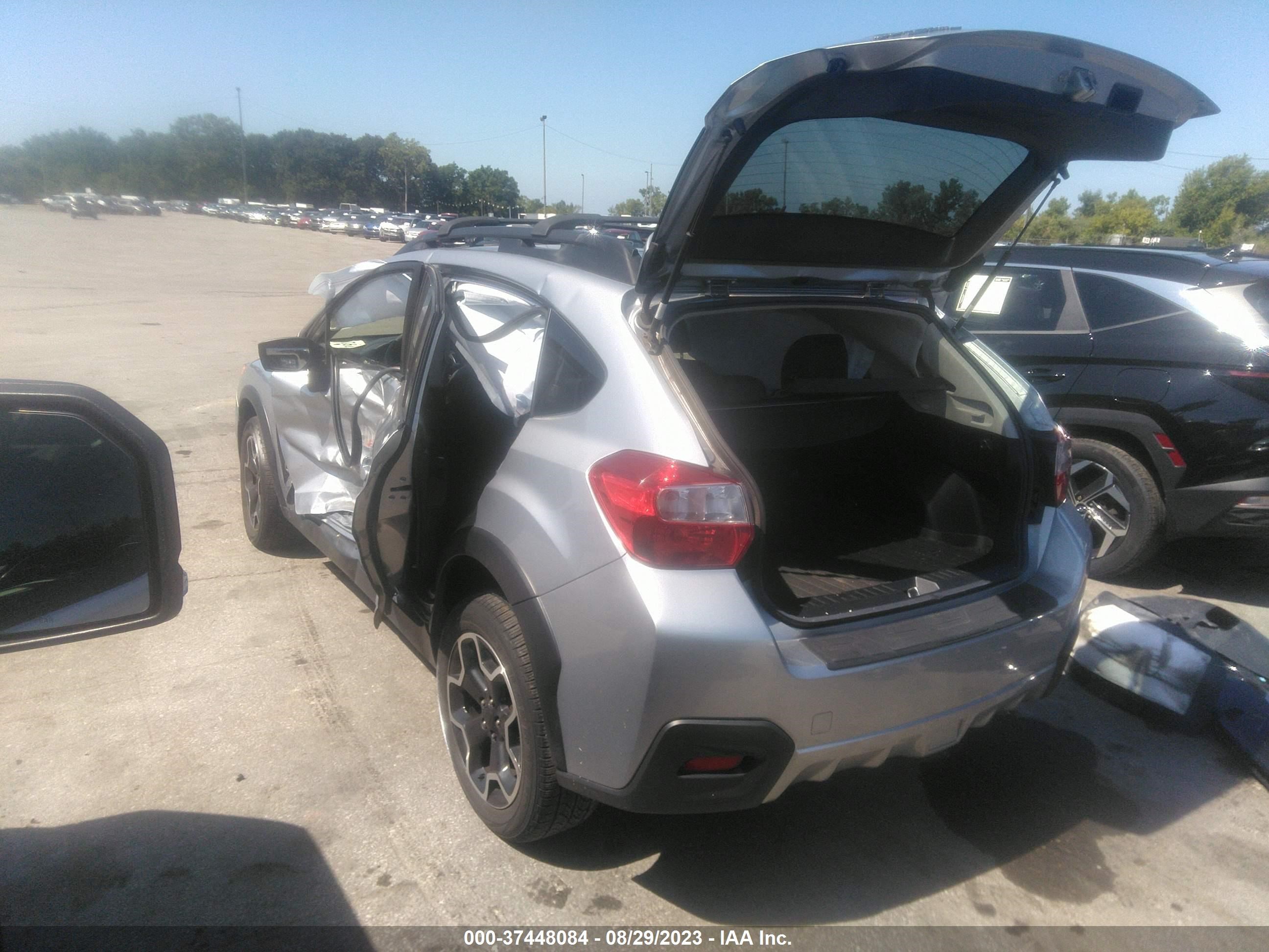 Photo 2 VIN: JF2GPASC9FH306181 - SUBARU CROSSTREK 