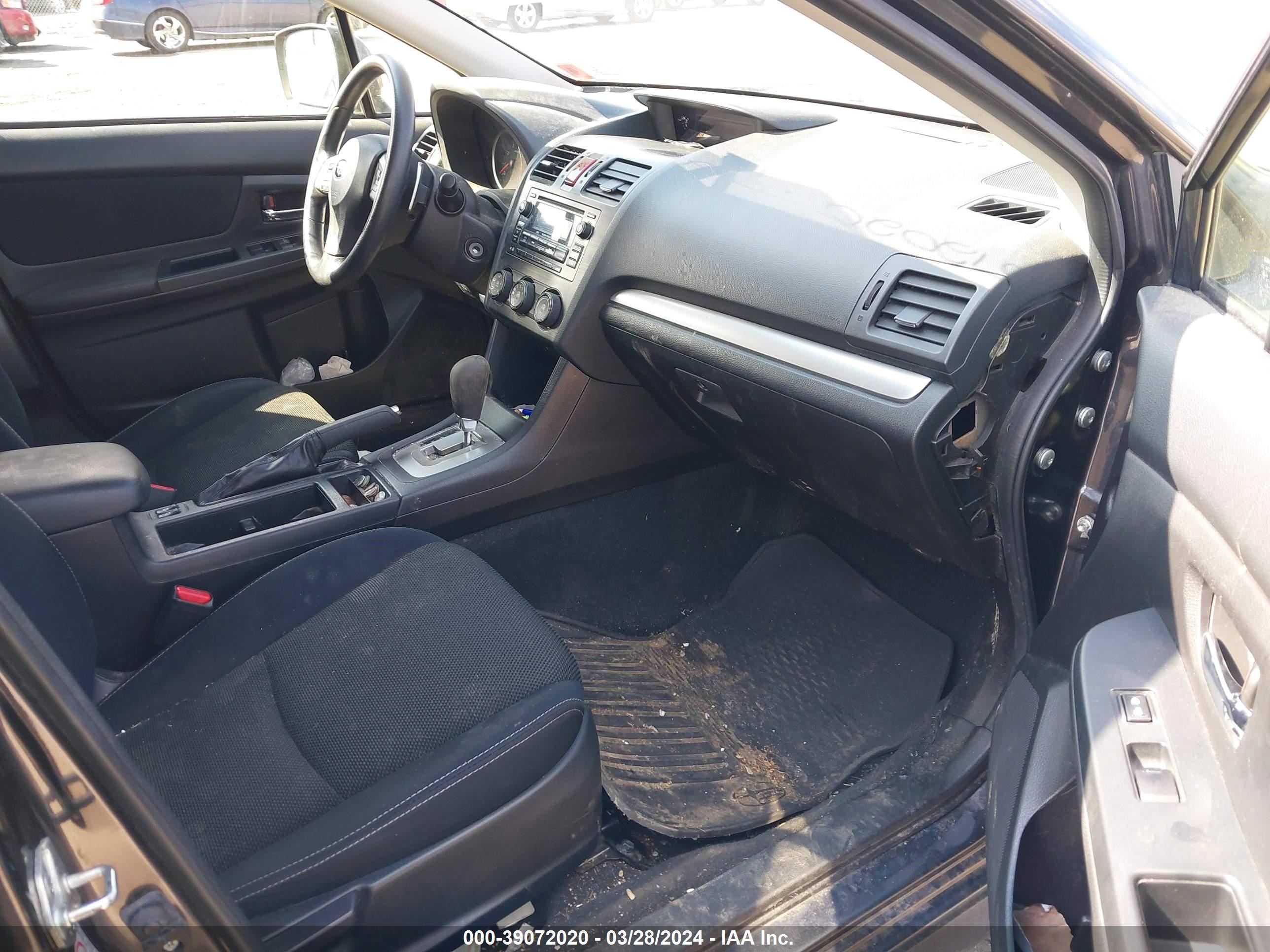 Photo 4 VIN: JF2GPAVC2E8337265 - SUBARU CROSSTREK 