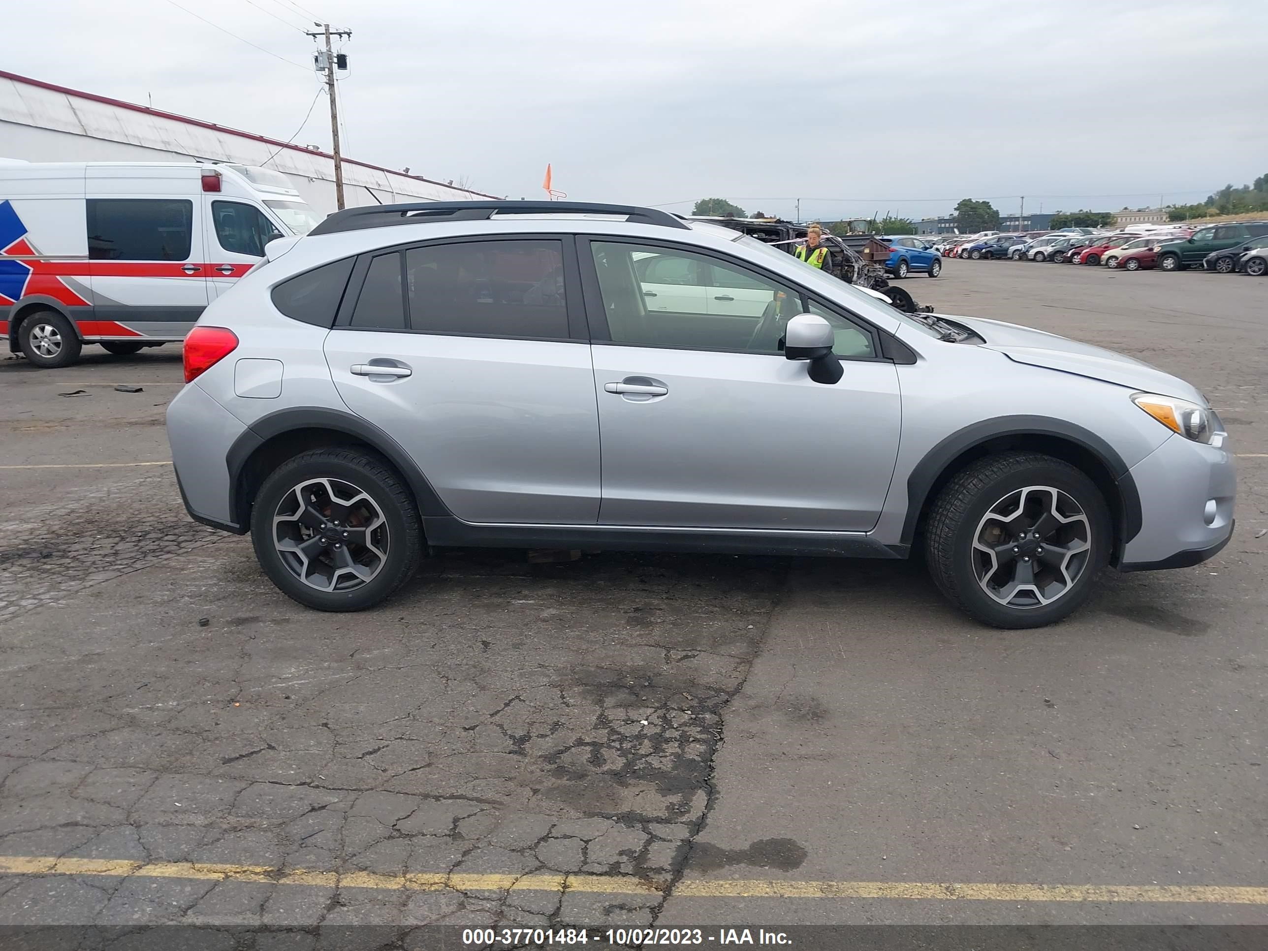 Photo 12 VIN: JF2GPAVC2EH346323 - SUBARU CROSSTREK 