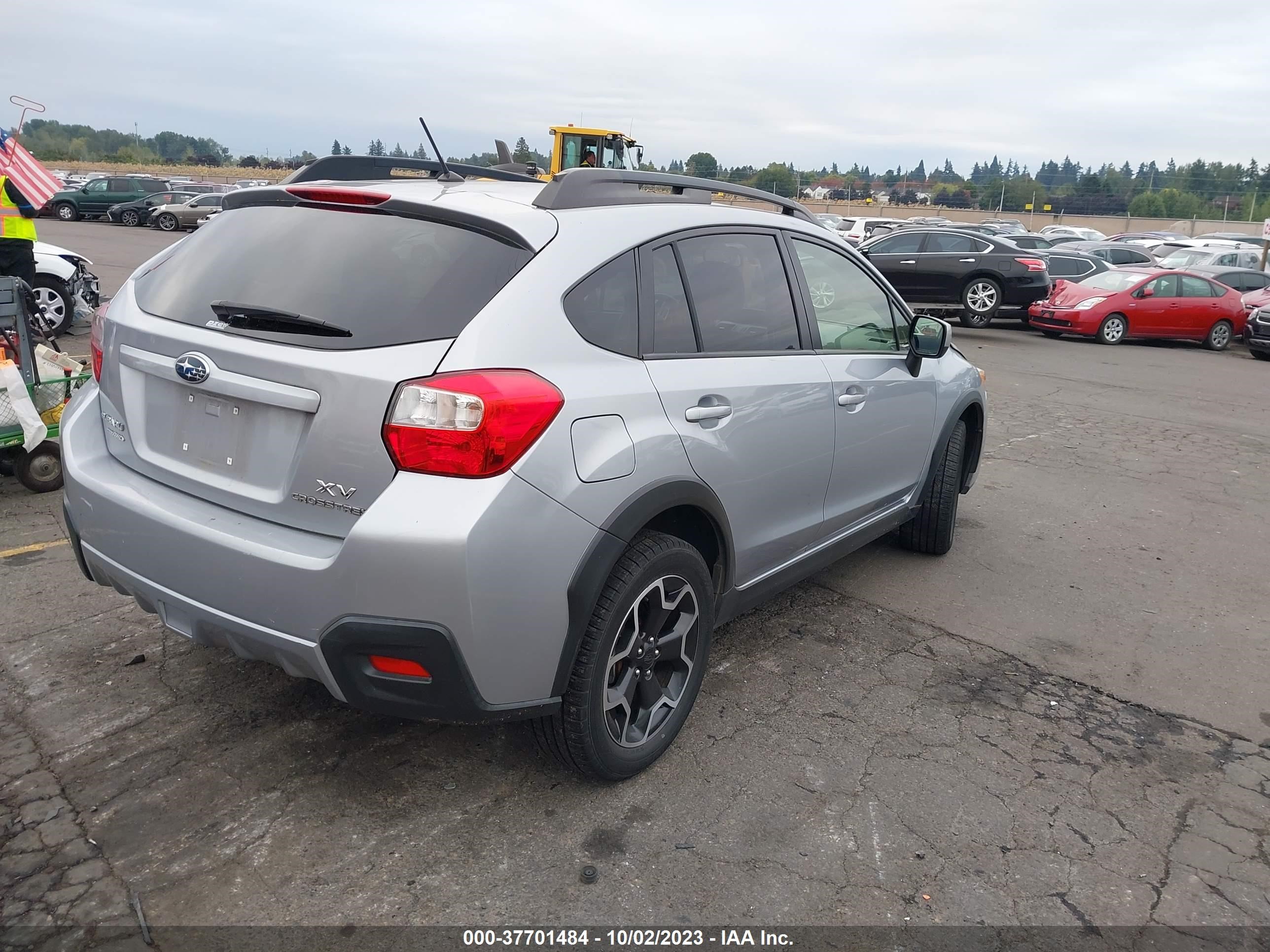 Photo 3 VIN: JF2GPAVC2EH346323 - SUBARU CROSSTREK 