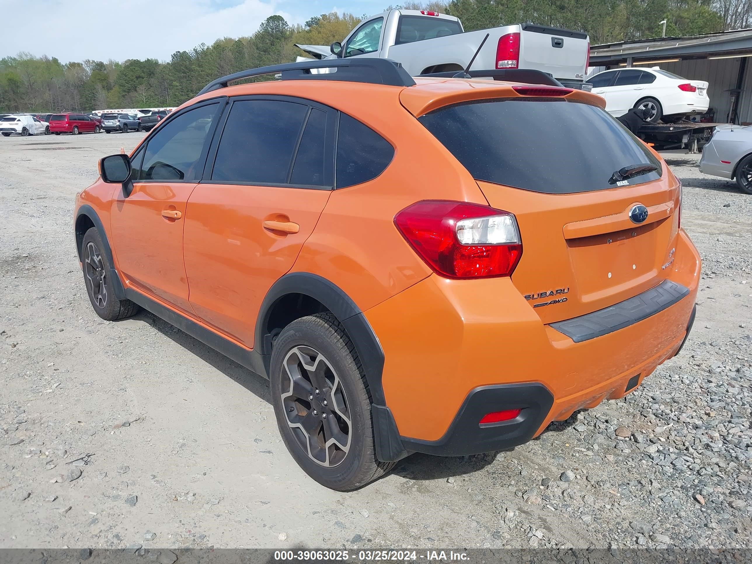 Photo 2 VIN: JF2GPAVC7D2871475 - SUBARU CROSSTREK 