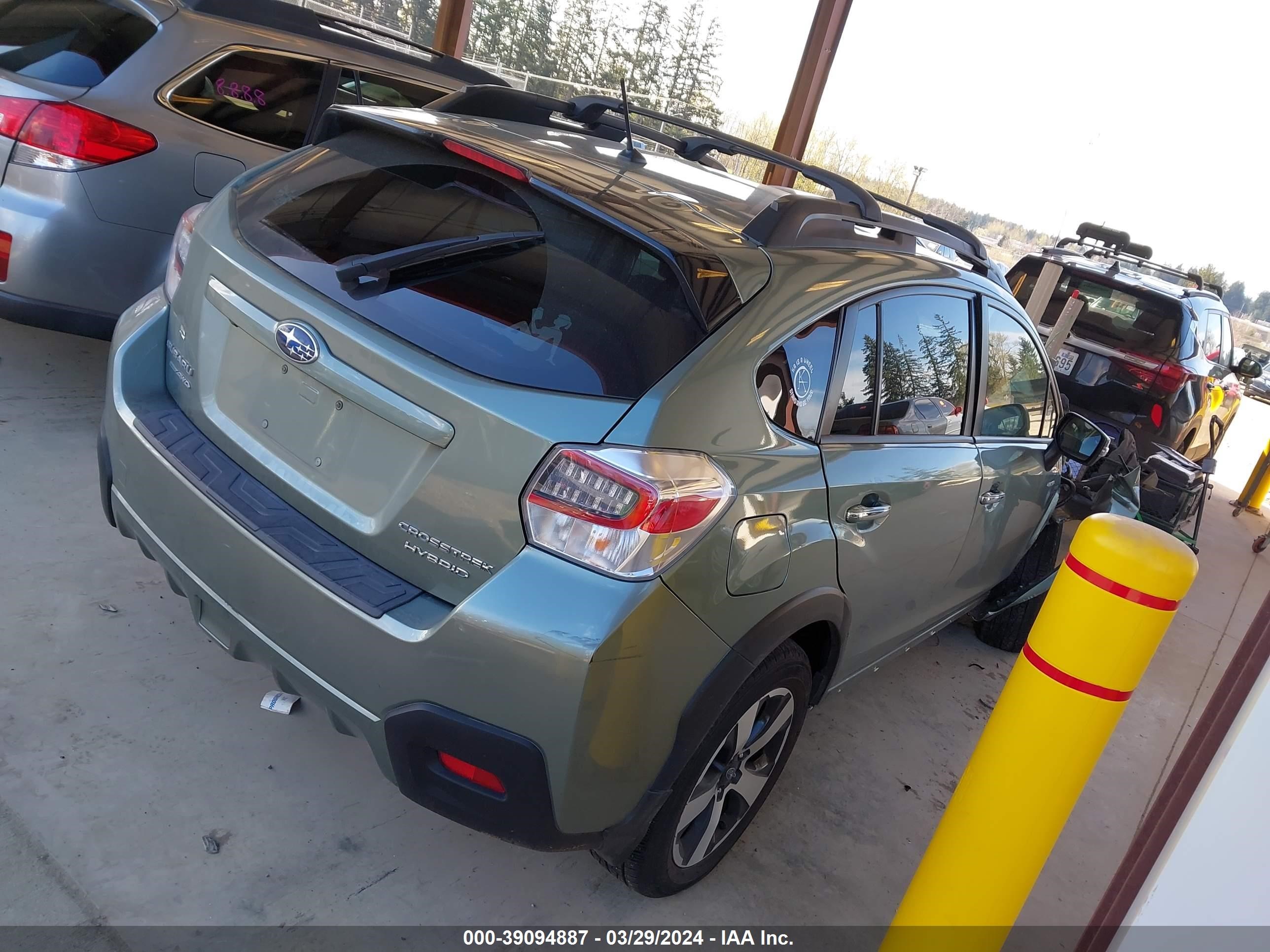 Photo 3 VIN: JF2GPBBC8GH264836 - SUBARU CROSSTREK 