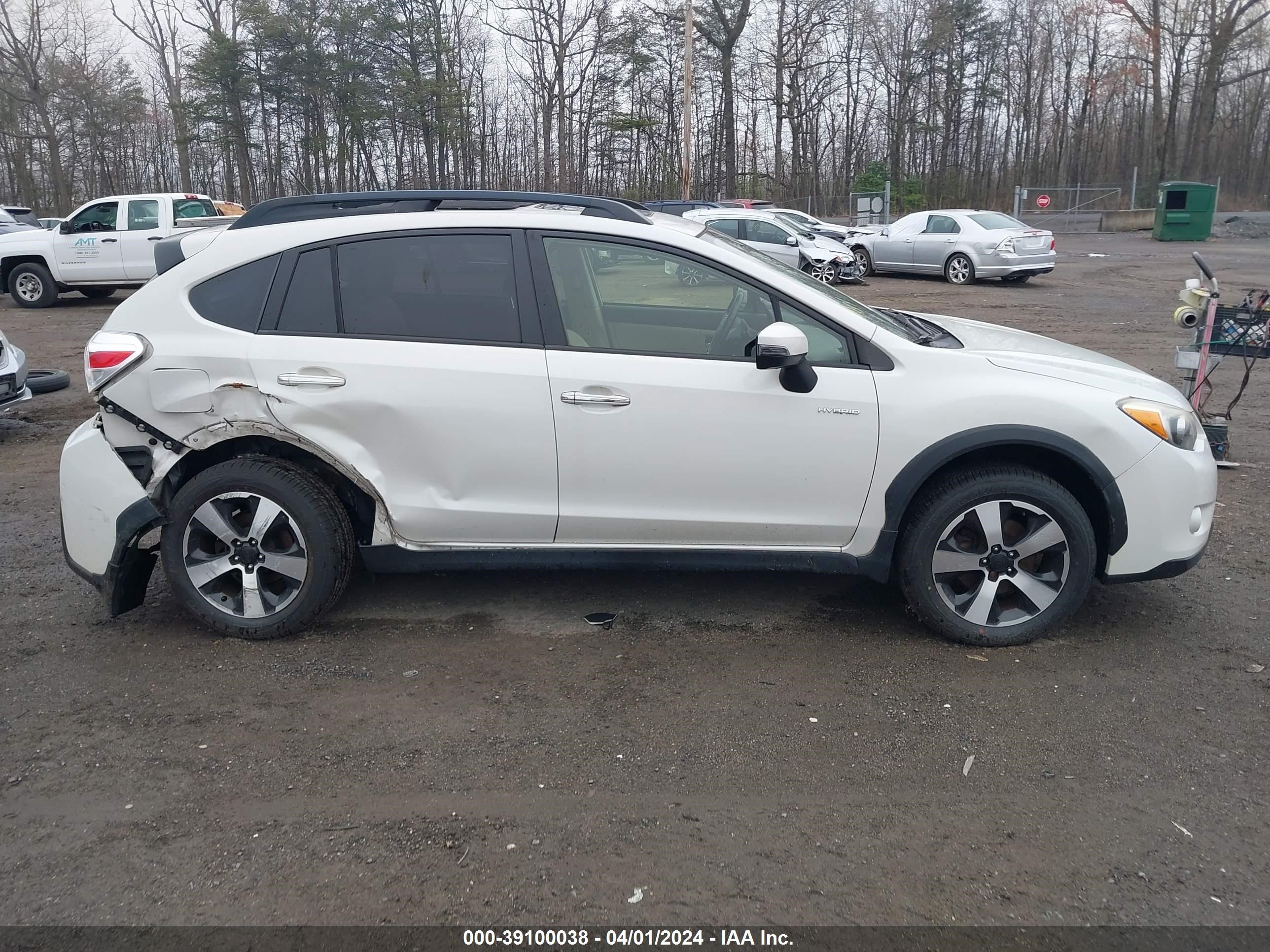 Photo 12 VIN: JF2GPBPC5FH220655 - SUBARU CROSSTREK 