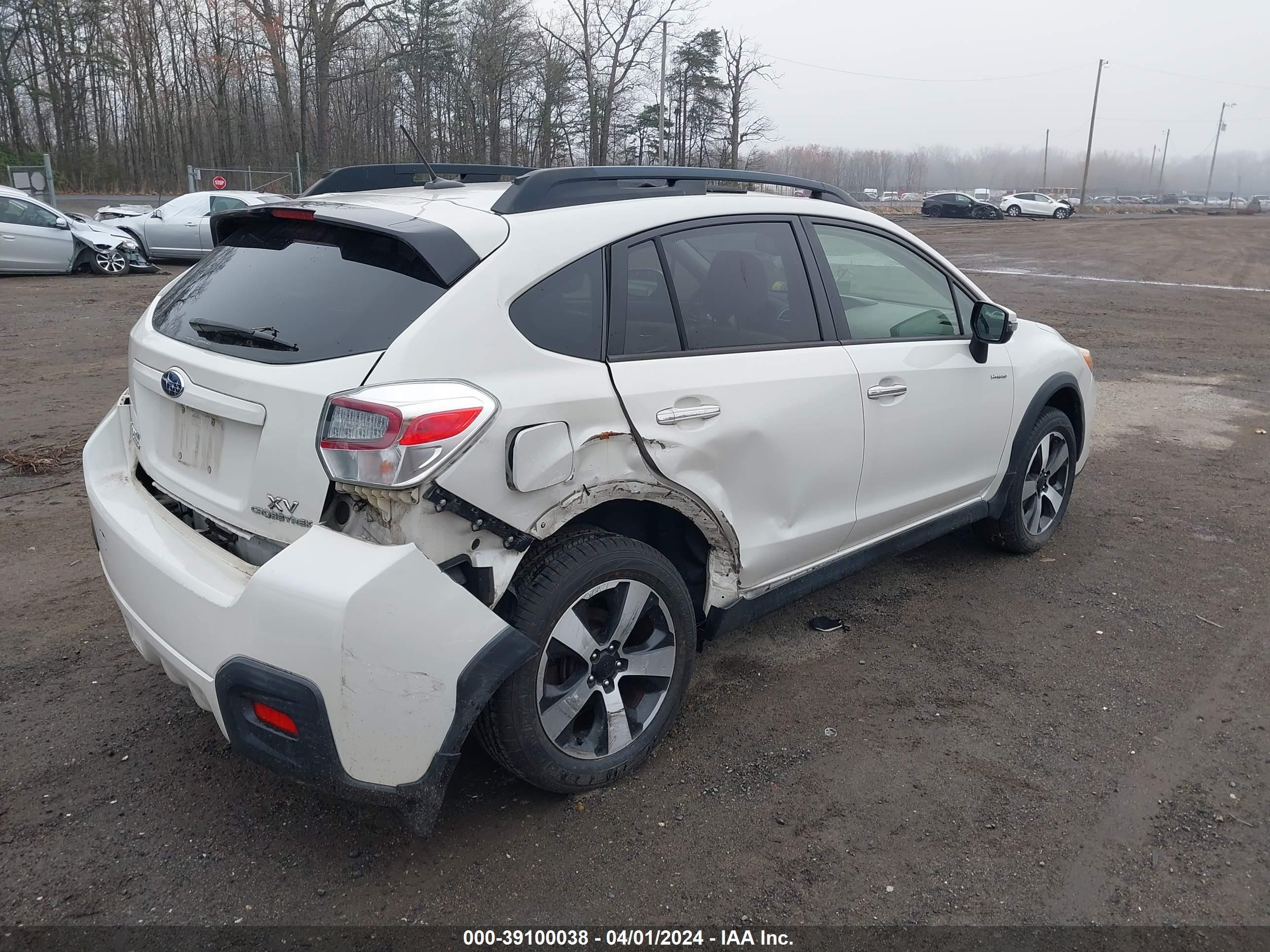 Photo 3 VIN: JF2GPBPC5FH220655 - SUBARU CROSSTREK 