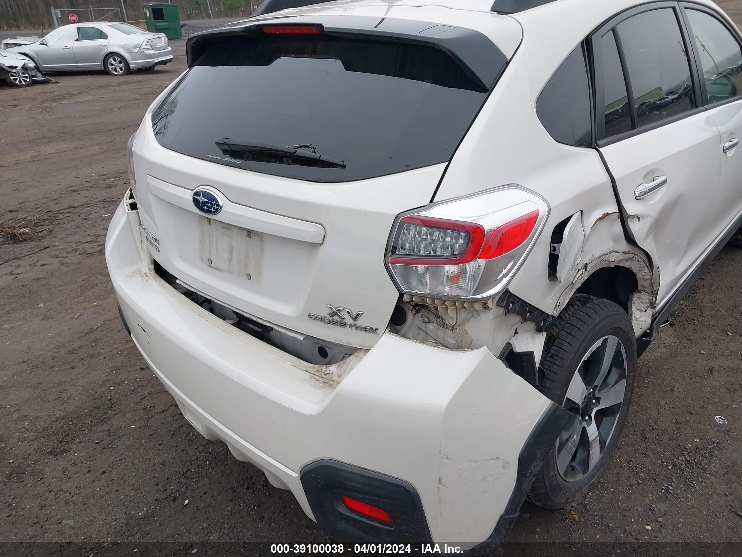 Photo 5 VIN: JF2GPBPC5FH220655 - SUBARU CROSSTREK 