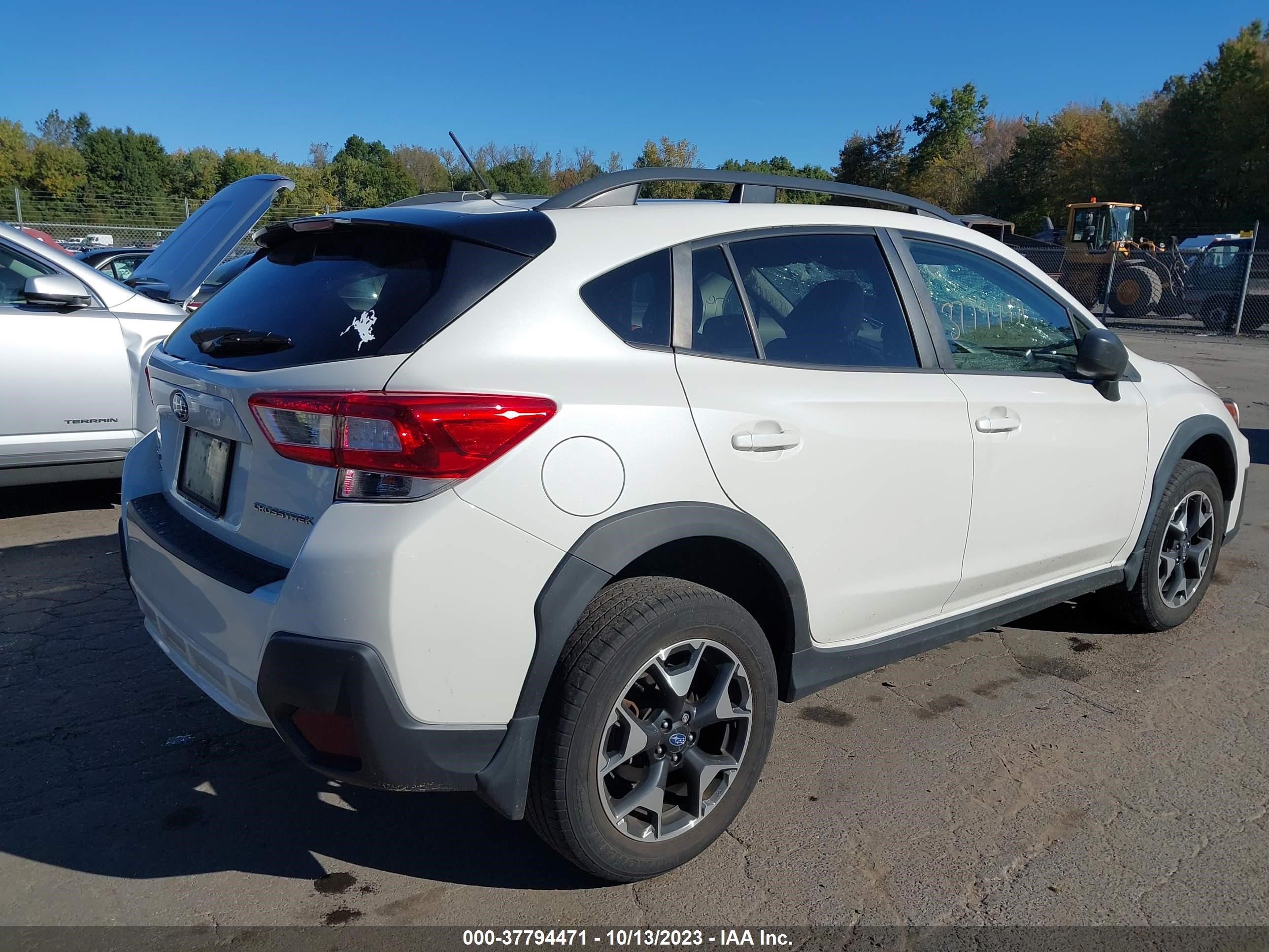 Photo 3 VIN: JF2GTAAC7KH227809 - SUBARU CROSSTREK 