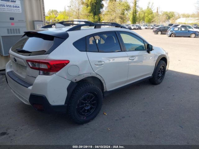 Photo 3 VIN: JF2GTABC3JH314653 - SUBARU CROSSTREK 