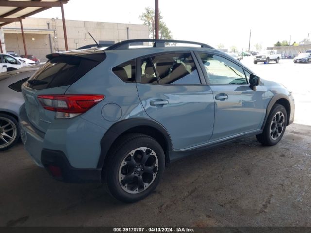 Photo 3 VIN: JF2GTABC3M8329867 - SUBARU CROSSTREK 