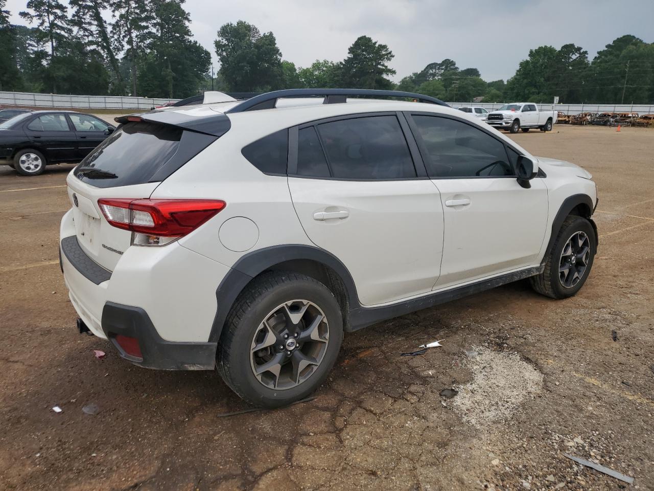 Photo 2 VIN: JF2GTABC4J8342106 - SUBARU CROSSTREK 