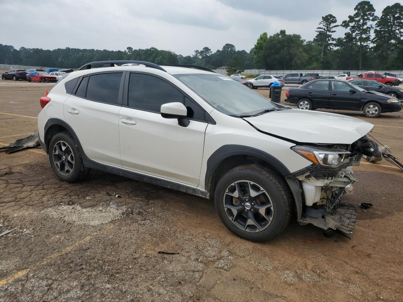 Photo 3 VIN: JF2GTABC4J8342106 - SUBARU CROSSTREK 