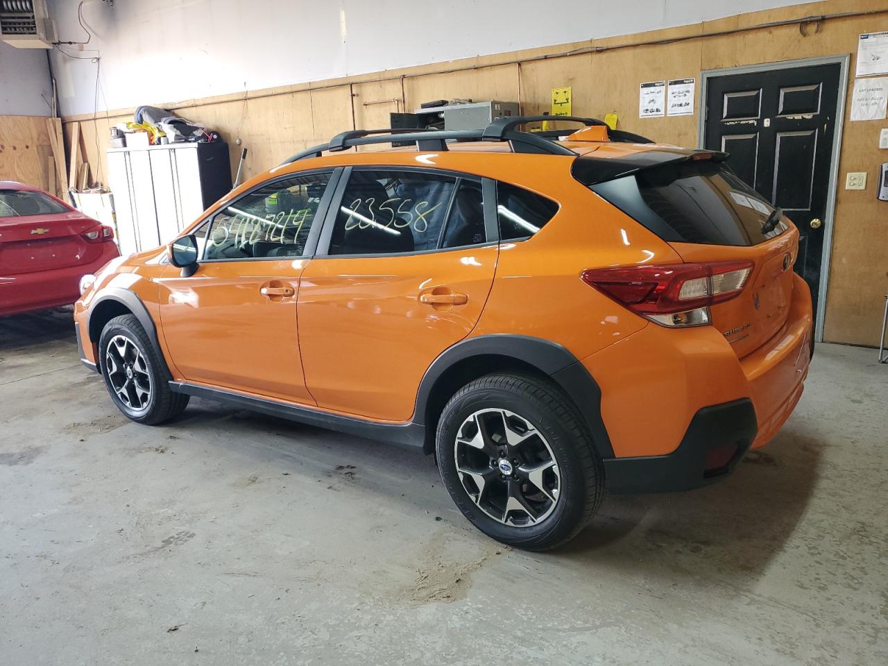 Photo 1 VIN: JF2GTABC6JH249569 - SUBARU CROSSTREK 