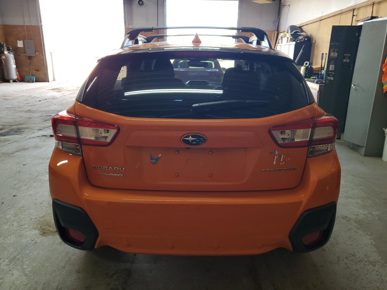 Photo 5 VIN: JF2GTABC6JH249569 - SUBARU CROSSTREK 