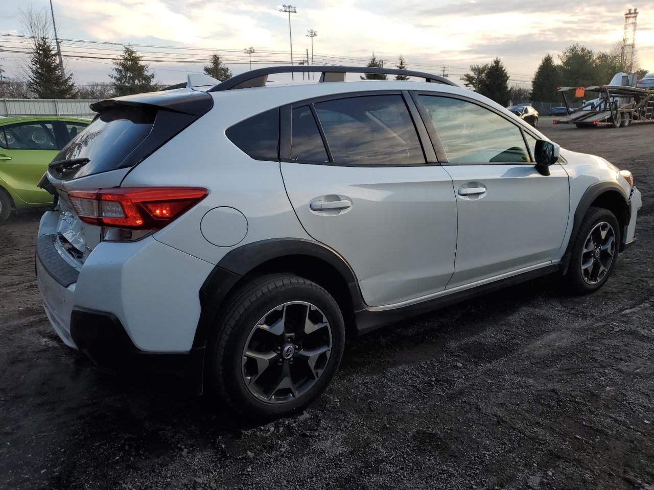 Photo 2 VIN: JF2GTABC8JH214354 - SUBARU CROSSTREK 