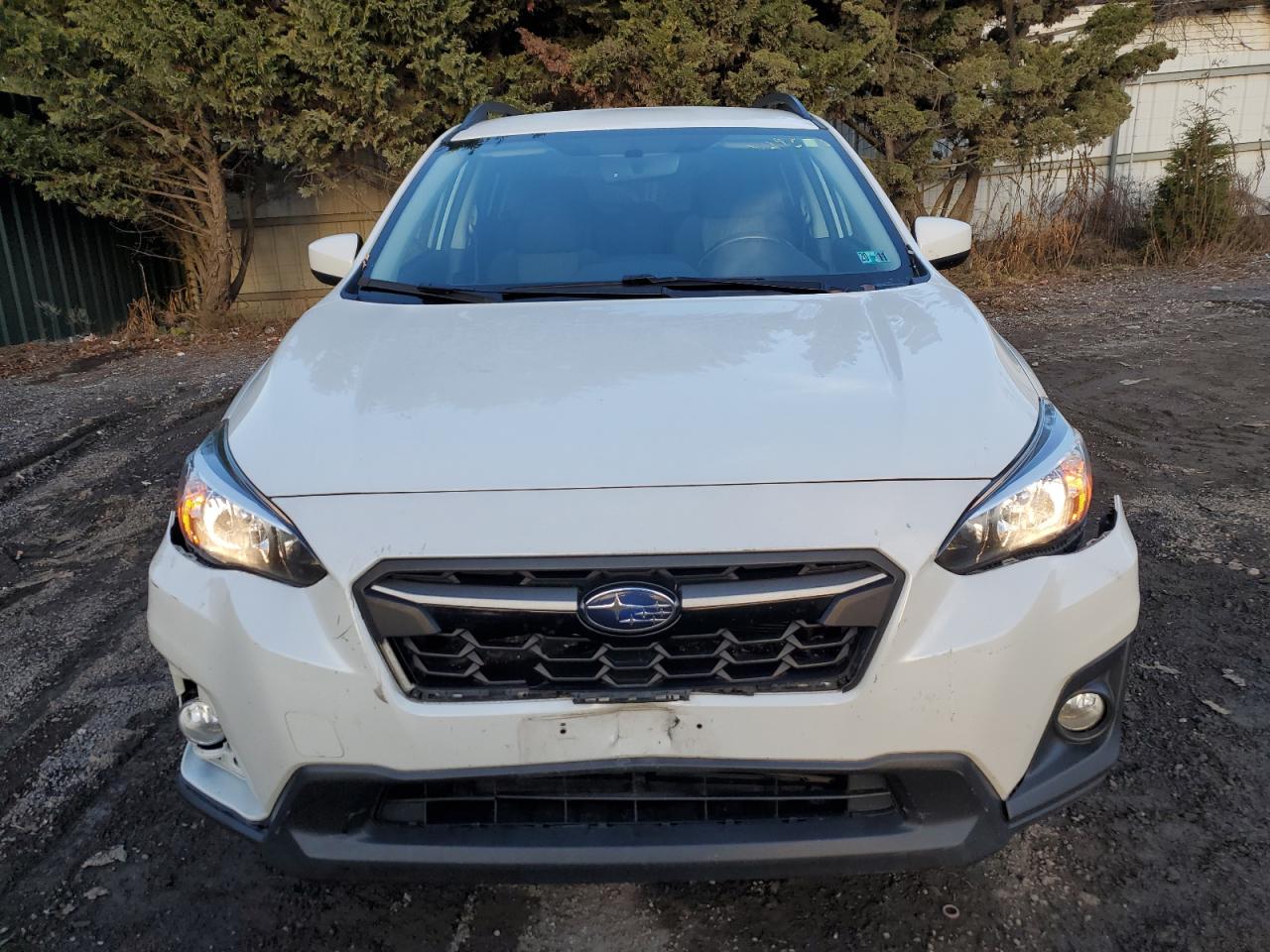 Photo 4 VIN: JF2GTABC8JH214354 - SUBARU CROSSTREK 