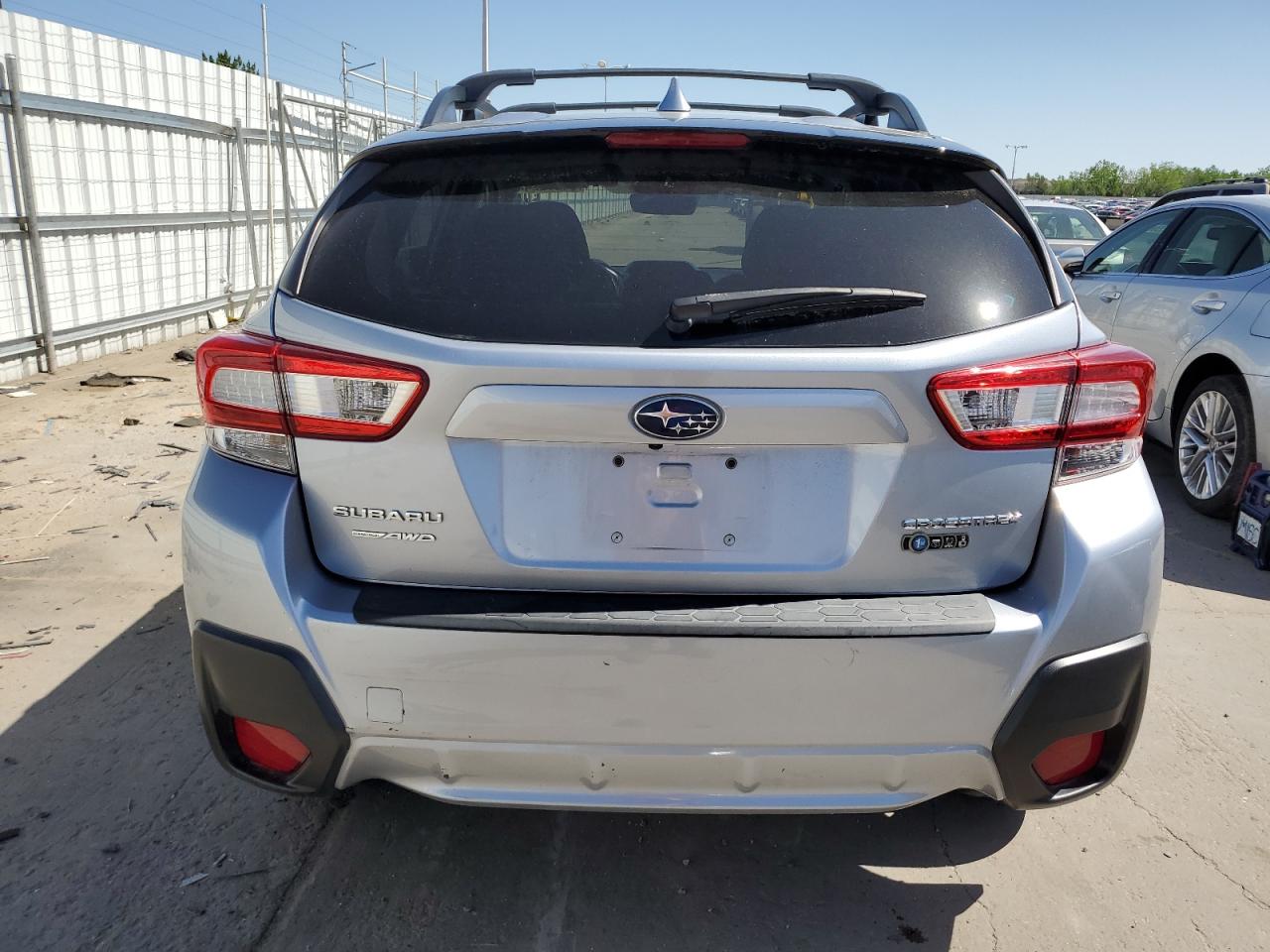 Photo 5 VIN: JF2GTABC9JH227324 - SUBARU CROSSTREK 