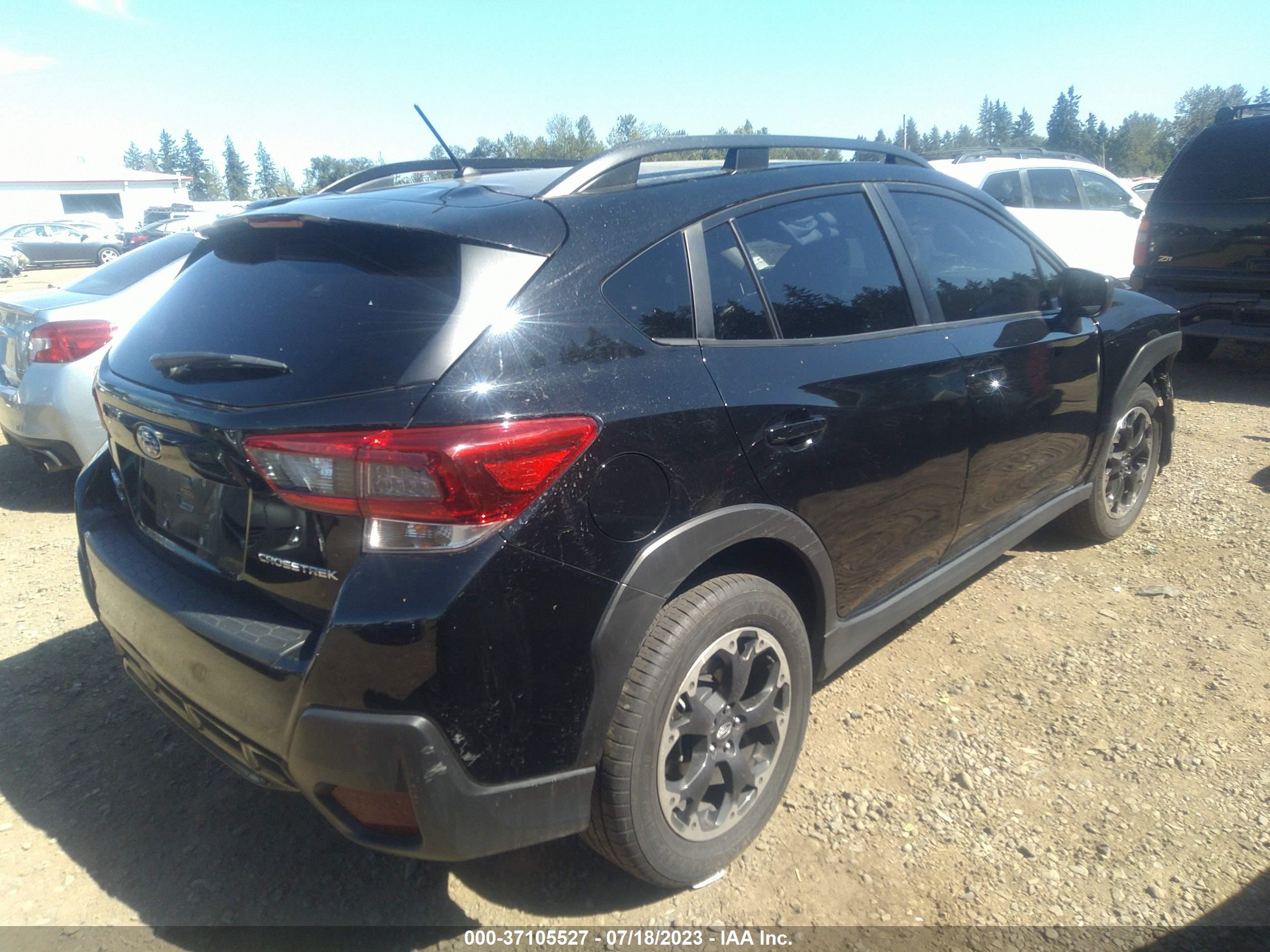 Photo 3 VIN: JF2GTABC9M8245892 - SUBARU CROSSTREK 