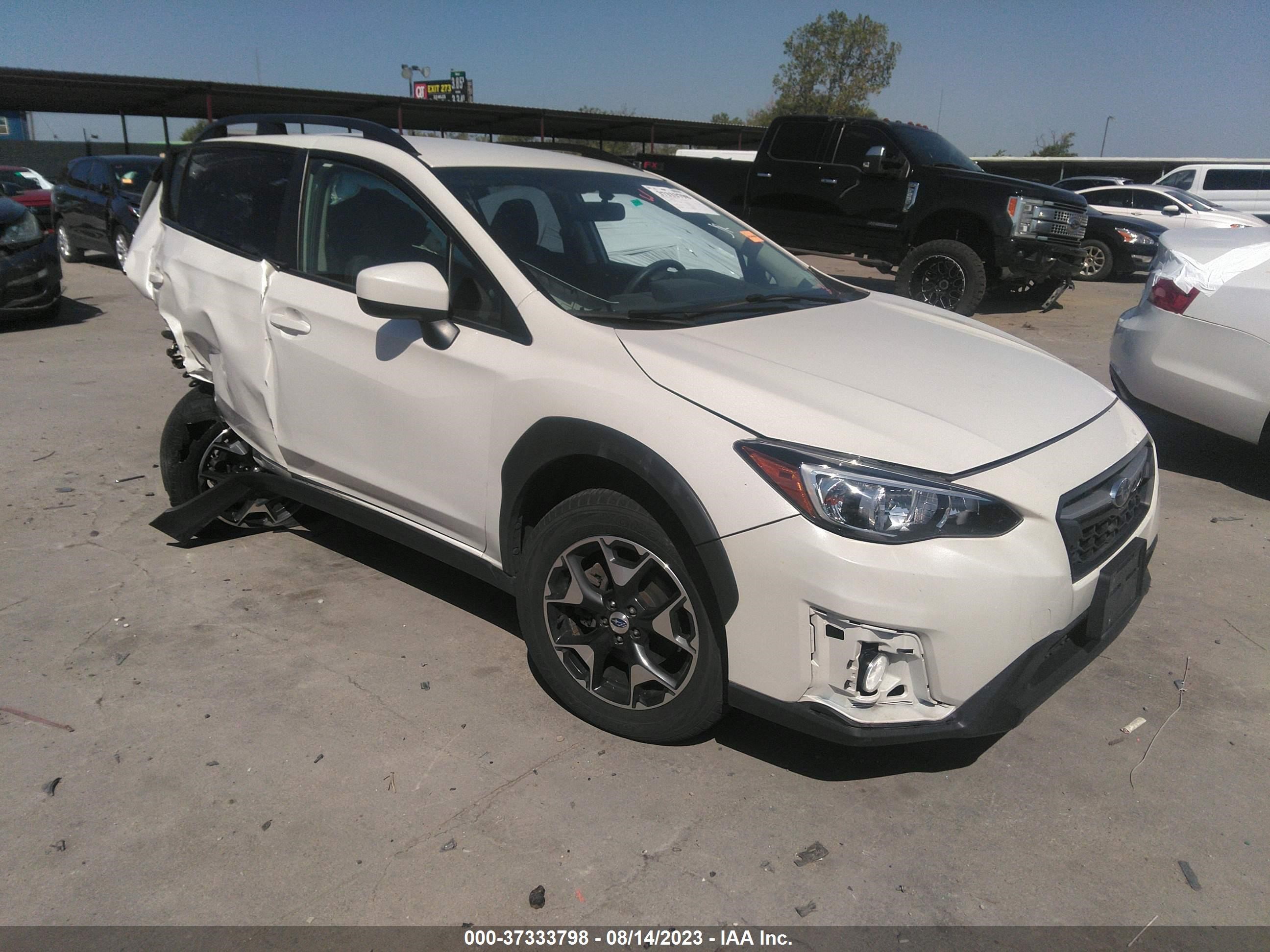 Photo 0 VIN: JF2GTABCXJH277472 - SUBARU CROSSTREK 