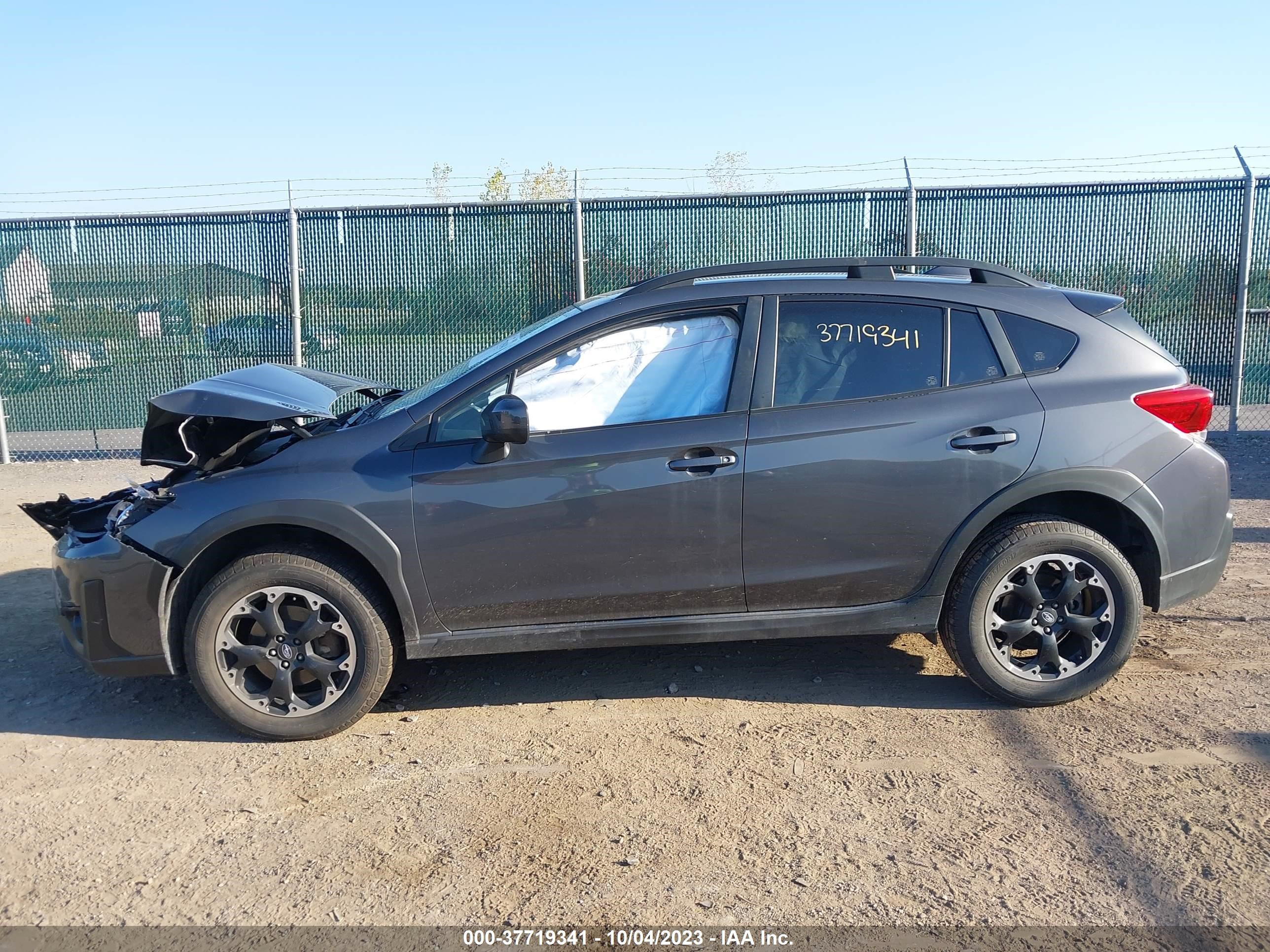 Photo 13 VIN: JF2GTACC5M9244392 - SUBARU CROSSTREK 