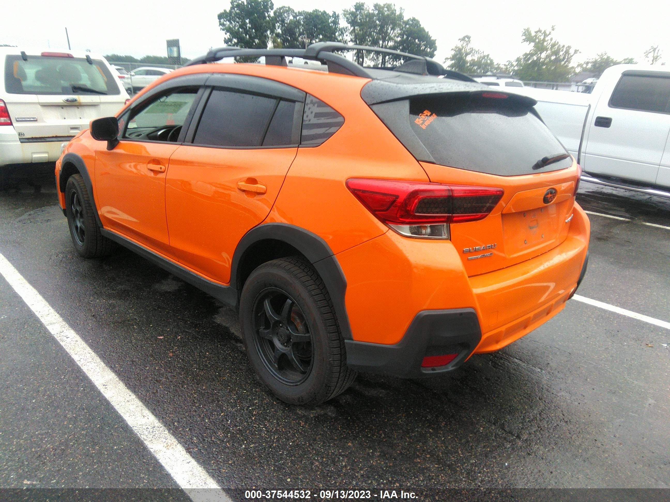 Photo 2 VIN: JF2GTACC6K9290827 - SUBARU CROSSTREK 