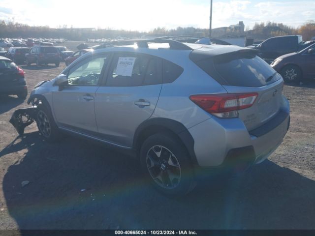 Photo 2 VIN: JF2GTACC8JH319152 - SUBARU CROSSTREK 