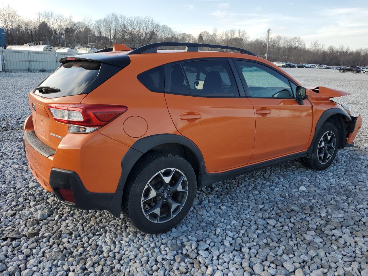 Photo 2 VIN: JF2GTACCXKH231382 - SUBARU CROSSTREK 