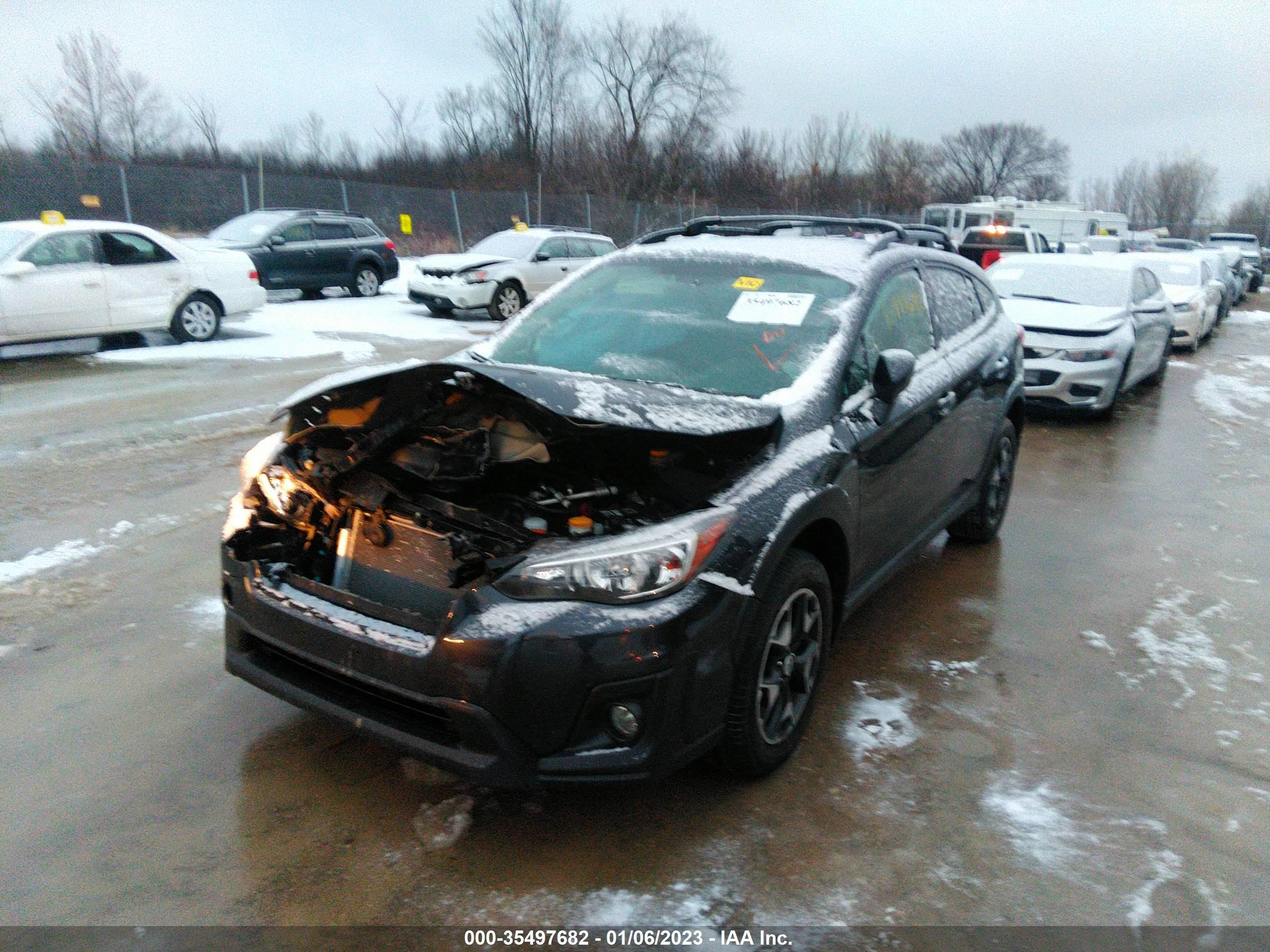 Photo 1 VIN: JF2GTADC2J8249470 - SUBARU CROSSTREK 