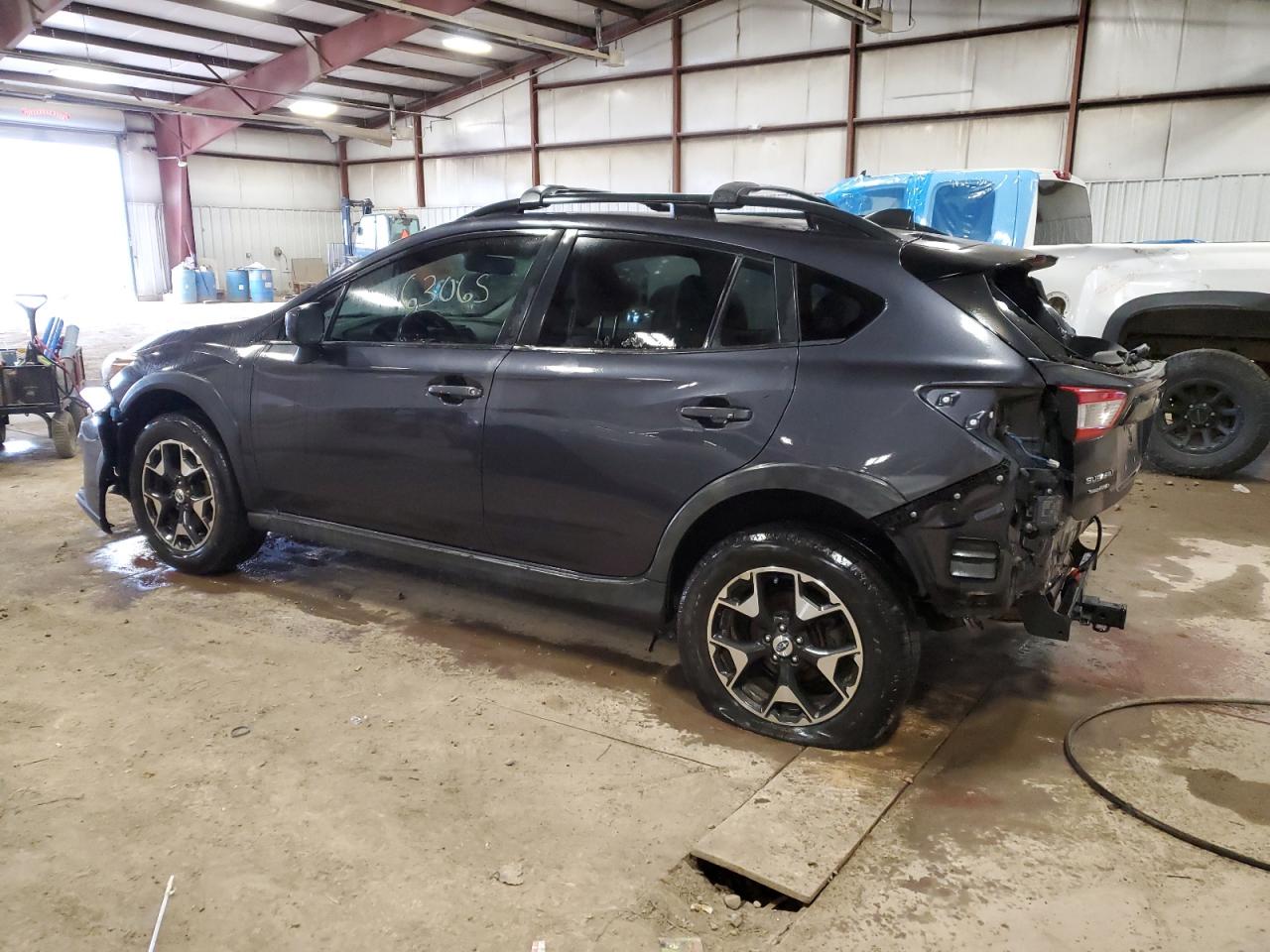 Photo 1 VIN: JF2GTADC2JH205226 - SUBARU CROSSTREK 