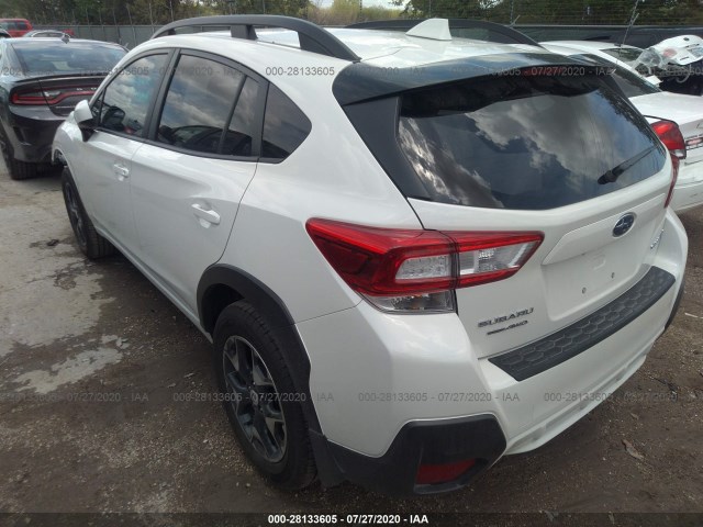 Photo 2 VIN: JF2GTADC5JH305563 - SUBARU CROSSTREK 