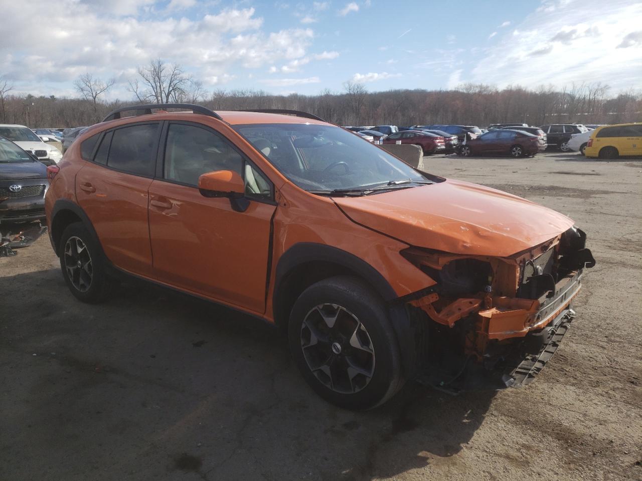 Photo 3 VIN: JF2GTADC7JH223706 - SUBARU CROSSTREK 