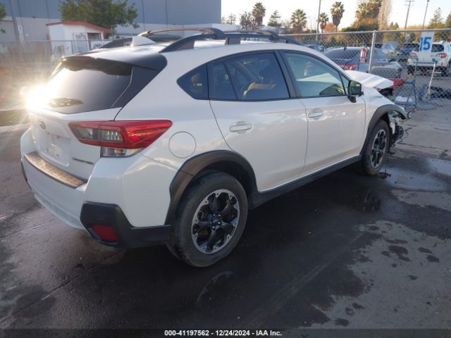 Photo 3 VIN: JF2GTAEC0NH221817 - SUBARU CROSSTREK 