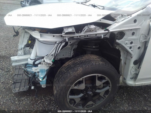 Photo 5 VIN: JF2GTAEC1K8238136 - SUBARU CROSSTREK 