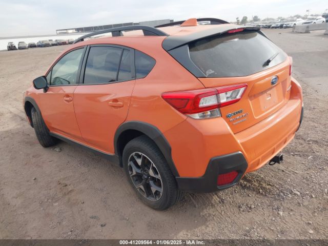 Photo 2 VIN: JF2GTAEC1KH316933 - SUBARU CROSSTREK 