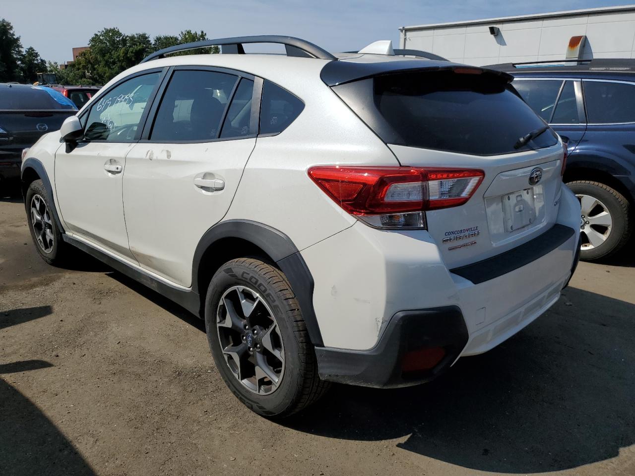 Photo 1 VIN: JF2GTAEC2K8214170 - SUBARU CROSSTREK 