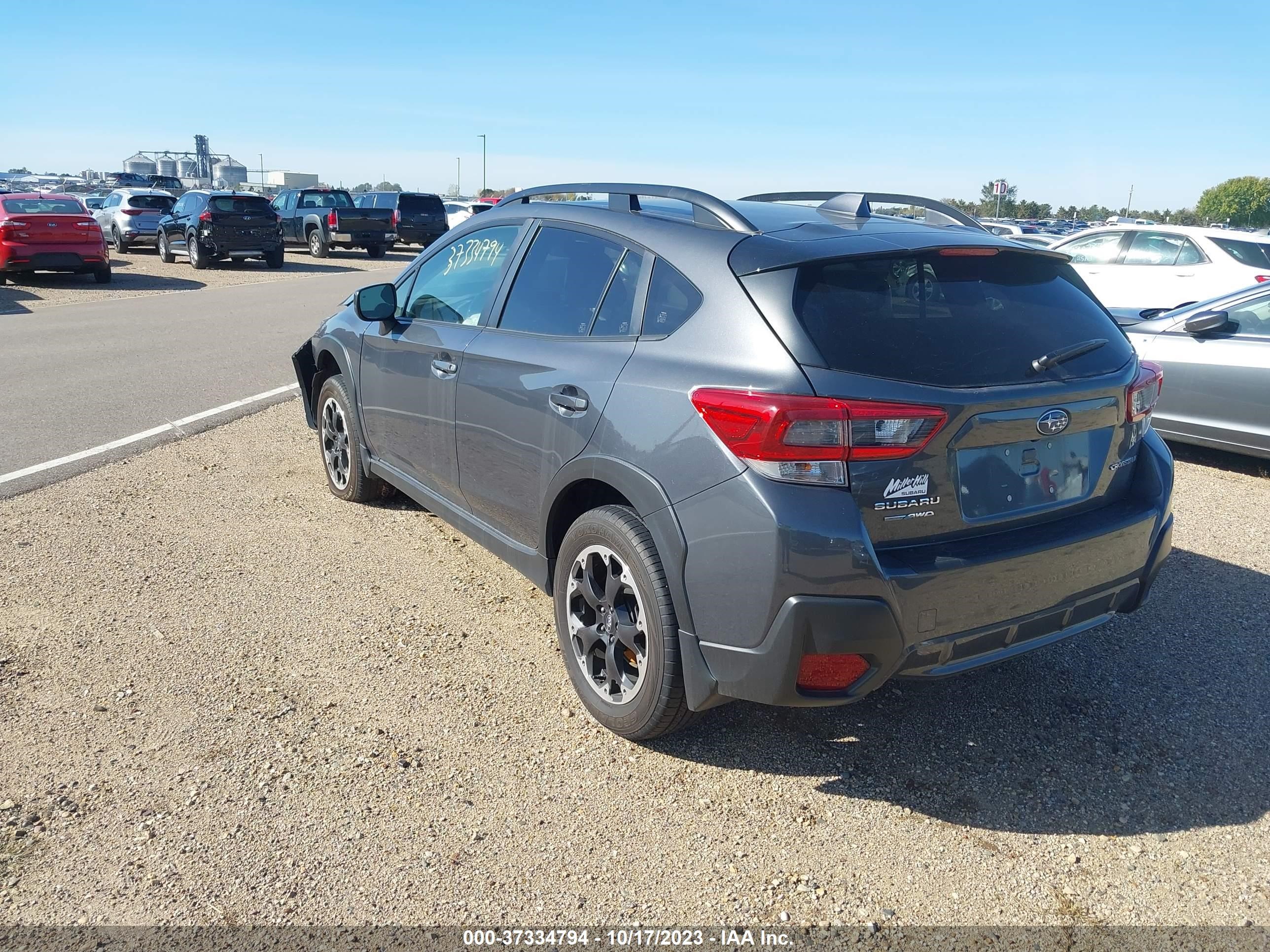 Photo 2 VIN: JF2GTAEC3M8331968 - SUBARU CROSSTREK 