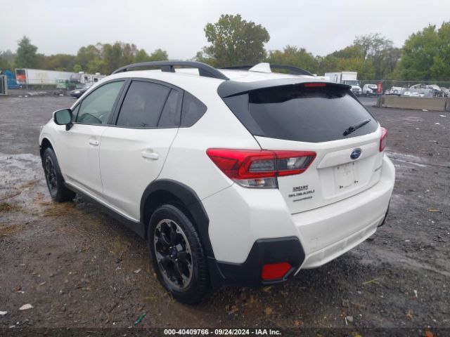 Photo 2 VIN: JF2GTAEC3N8216188 - SUBARU CROSSTREK 