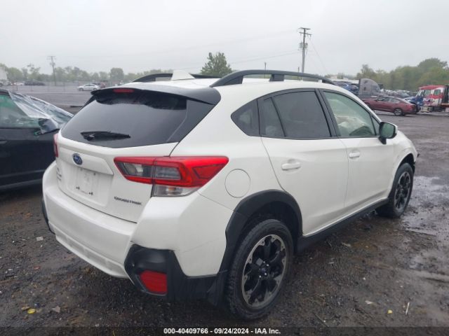 Photo 3 VIN: JF2GTAEC3N8216188 - SUBARU CROSSTREK 