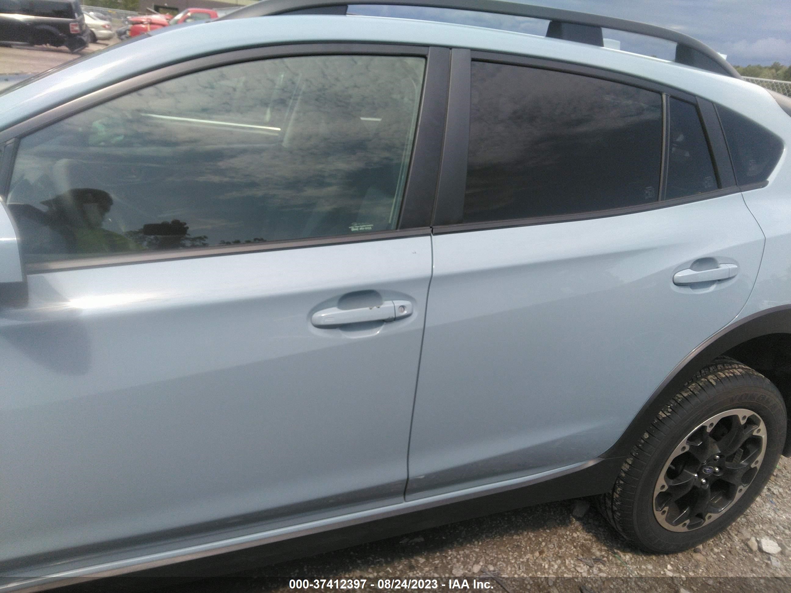 Photo 13 VIN: JF2GTAEC6PH204247 - SUBARU CROSSTREK 