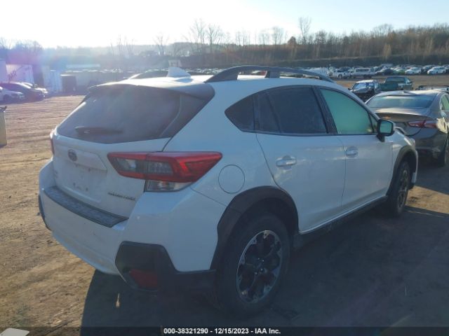 Photo 3 VIN: JF2GTAEC7N8203749 - SUBARU CROSSTREK 