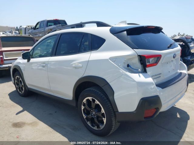 Photo 2 VIN: JF2GTAEC8M8395178 - SUBARU CROSSTREK 