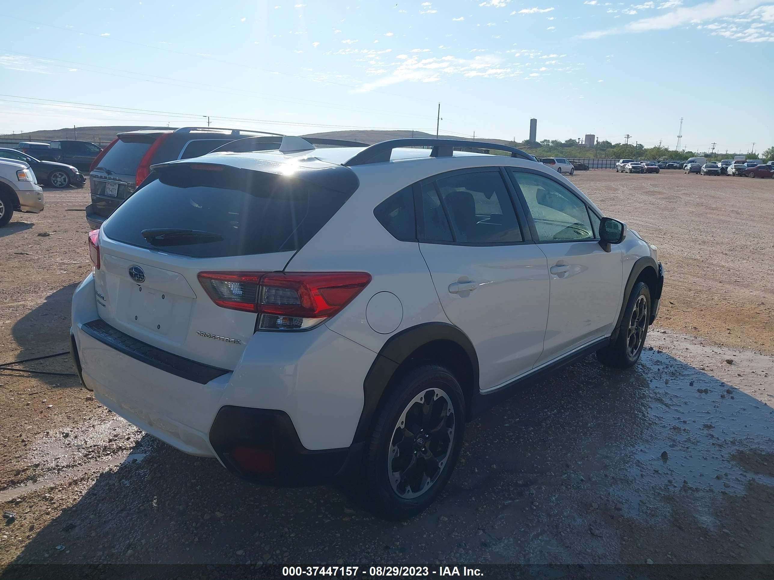 Photo 3 VIN: JF2GTAEC8MH657457 - SUBARU CROSSTREK 