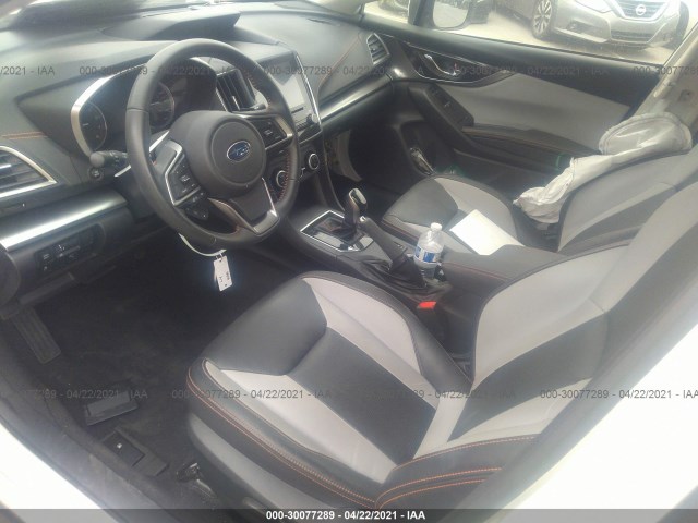 Photo 4 VIN: JF2GTAJC5J8276117 - SUBARU CROSSTREK 