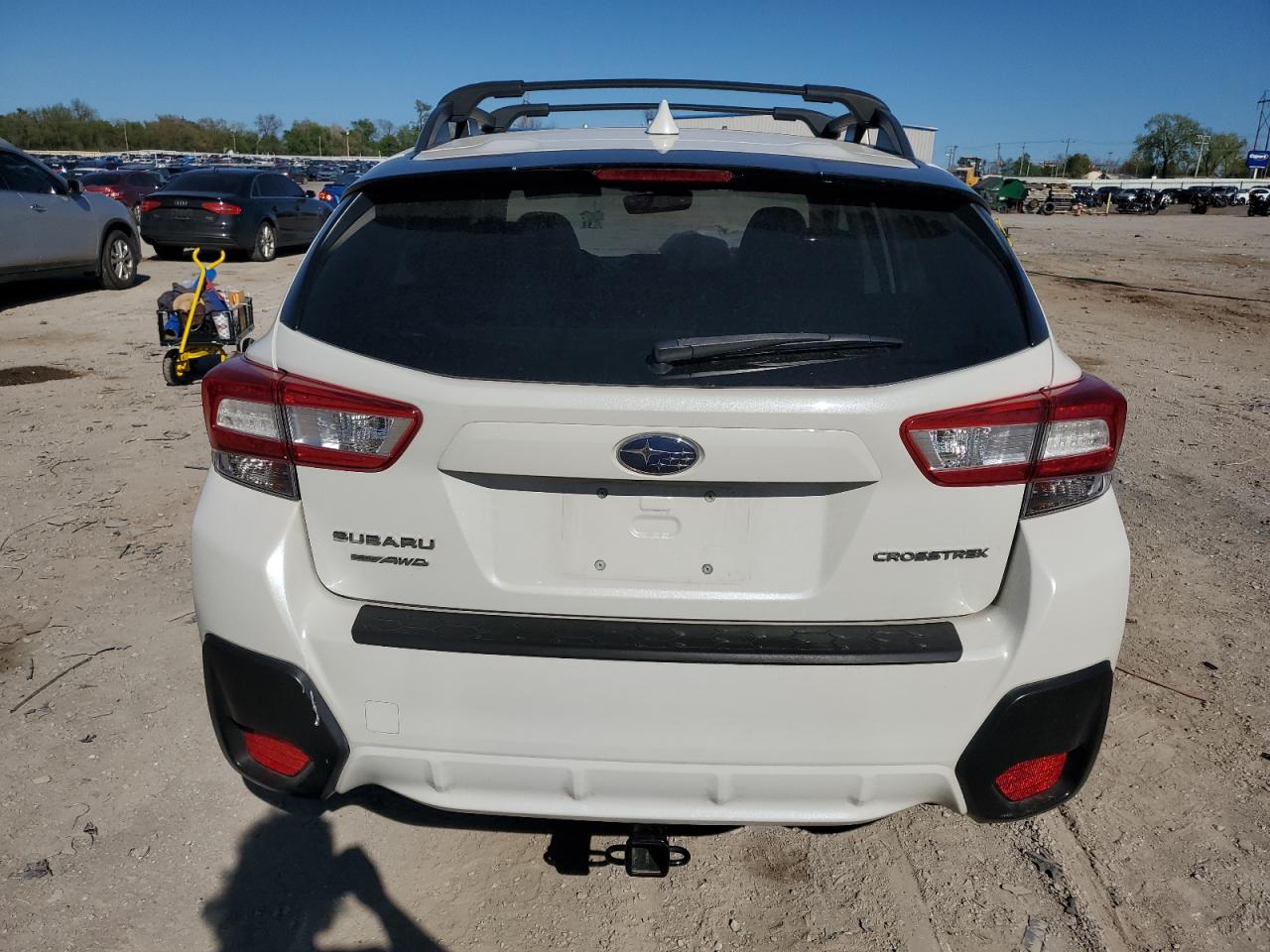 Photo 5 VIN: JF2GTAJCXJH230864 - SUBARU CROSSTREK 