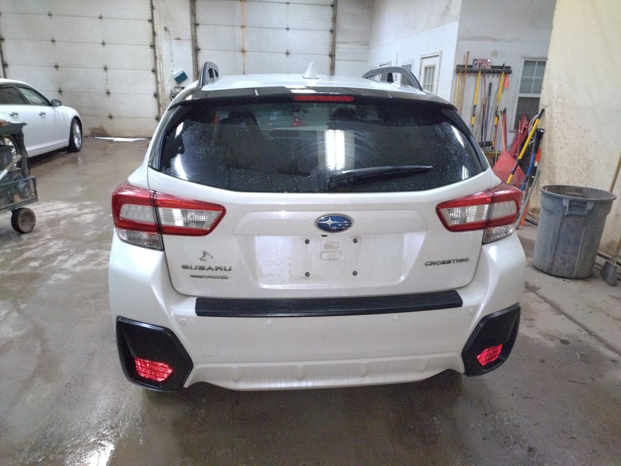 Photo 5 VIN: JF2GTAMC0JH201689 - SUBARU CROSSTREK 