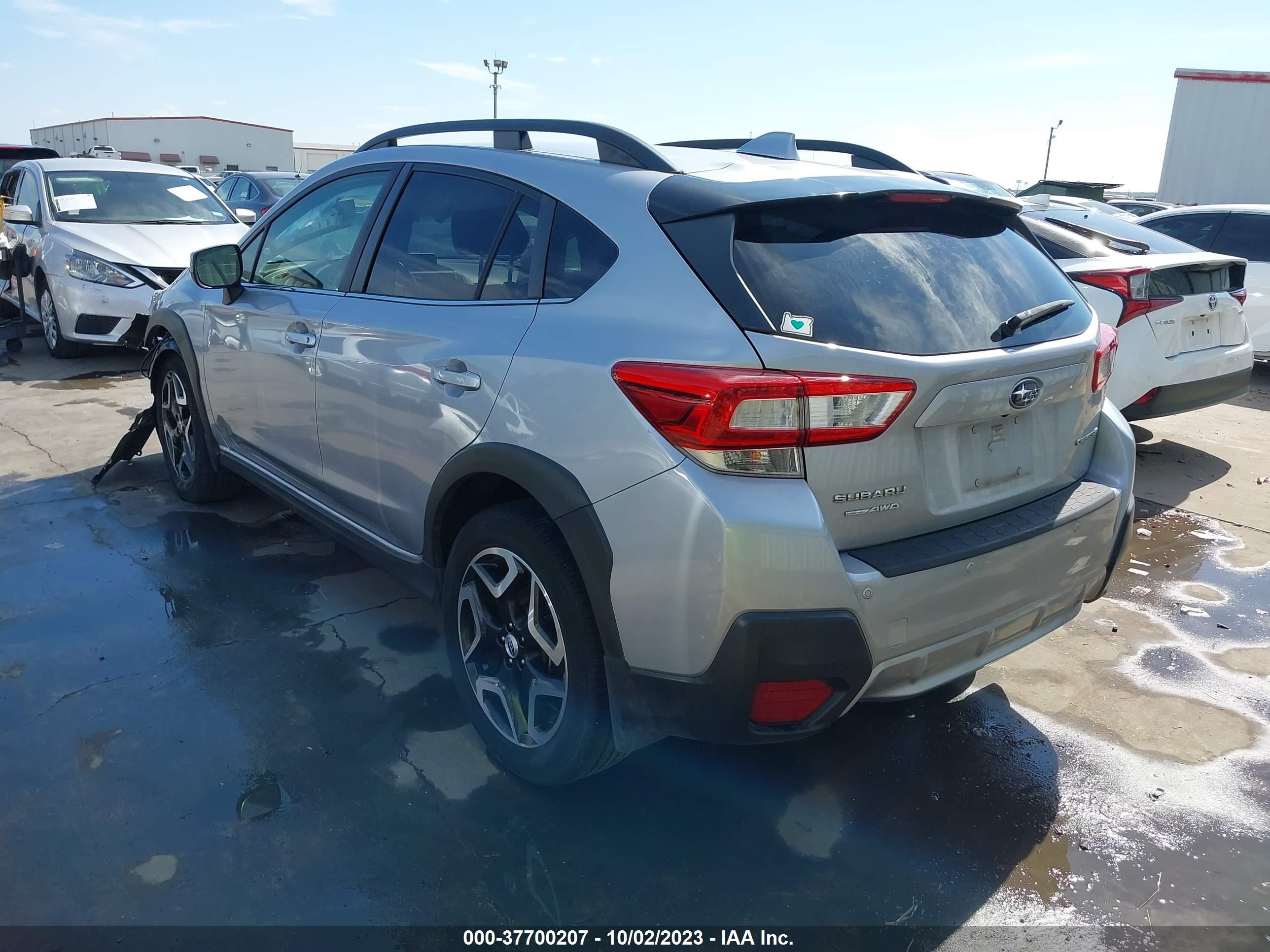 Photo 2 VIN: JF2GTAMC4J8279358 - SUBARU CROSSTREK 